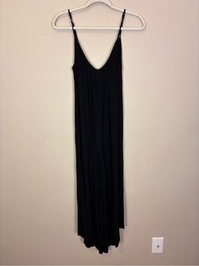 EARTHBOUND Black V-Neck Jumpsuit Romper with Thin Straps Medium